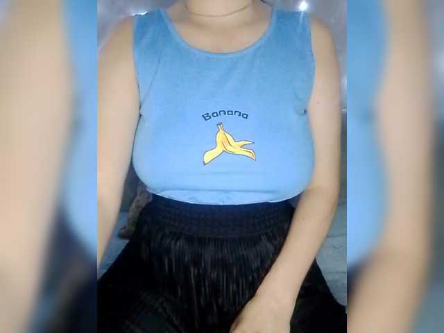 Liza17Liza's BongaCams show and profile