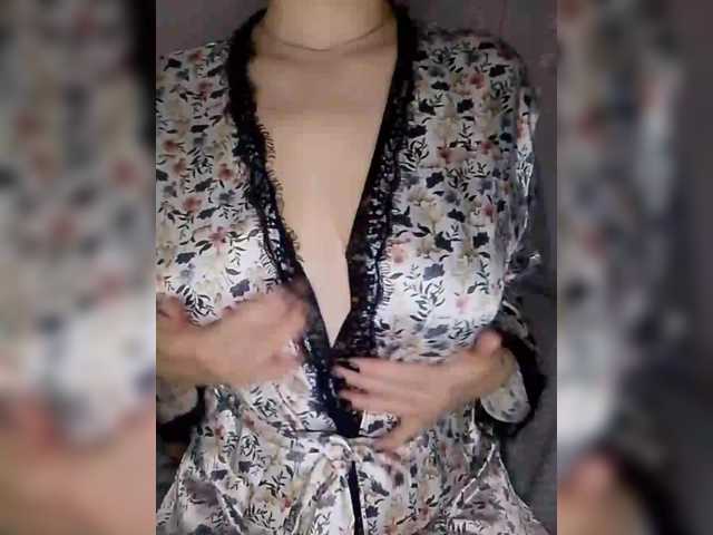 Liza17Liza's BongaCams show and profile