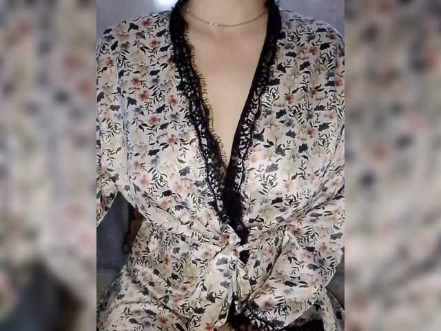 Liza17Liza's BongaCams show and profile