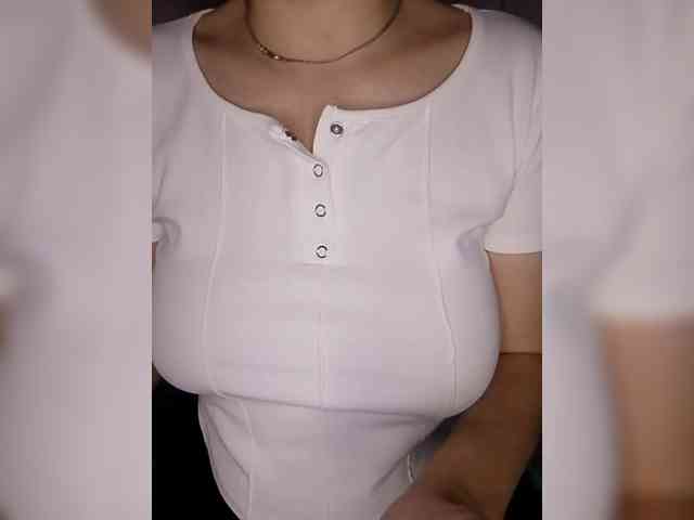 Liza_555 webcam