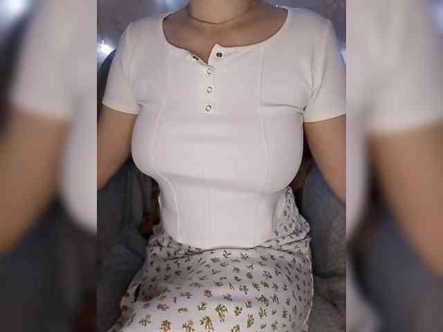 Liza_555 webcam