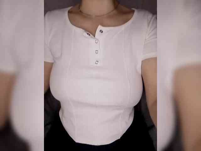 Liza_555 webcam