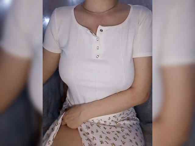 Liza_555 webcam
