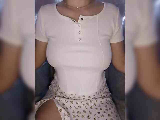 Liza_555 webcam
