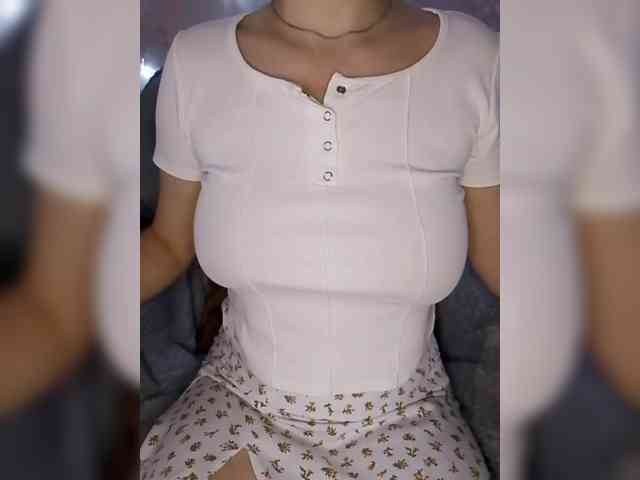 Liza_555 webcam