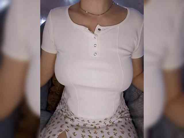 Liza_555 webcam