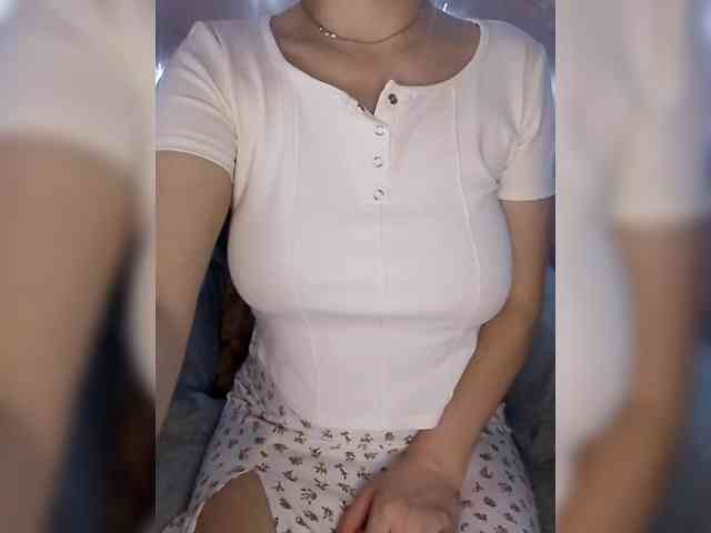 Liza_555 webcam