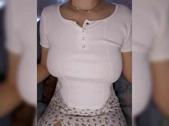 Liza_555 webcam