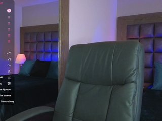 DollyConnor Porn Show