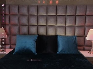DollyConnor Porn Show