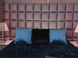 DollyConnor Porn Show