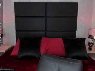 DollyConnor Porn Show