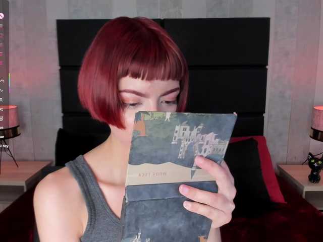 DollyConnor's BongaCams show and profile