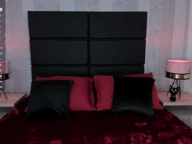 DollyConnor's BongaCams show and profile