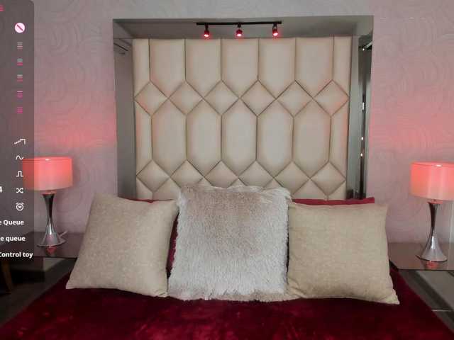 DollyConnor's BongaCams show and profile