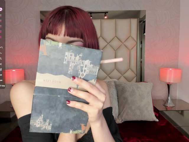 DollyConnor's BongaCams show and profile