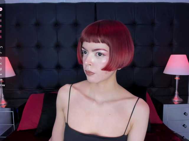 DollyConnor's BongaCams show and profile