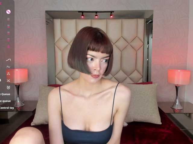 DollyConnor's BongaCams show and profile