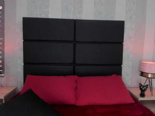  DollyConnor chat room
