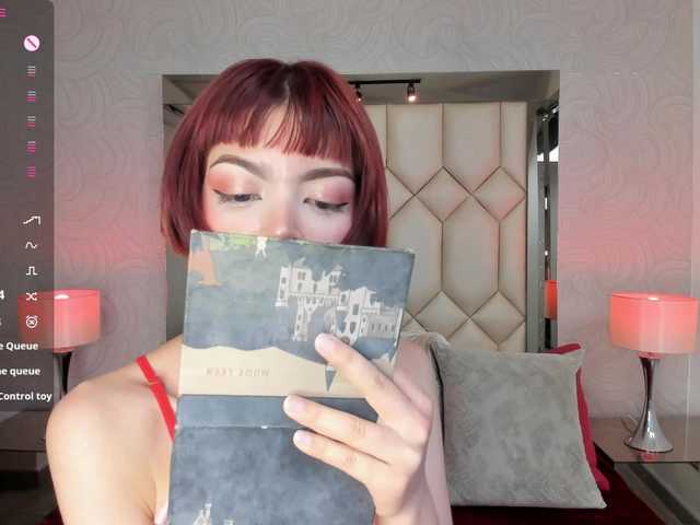 DollyConnor's BongaCams show and profile