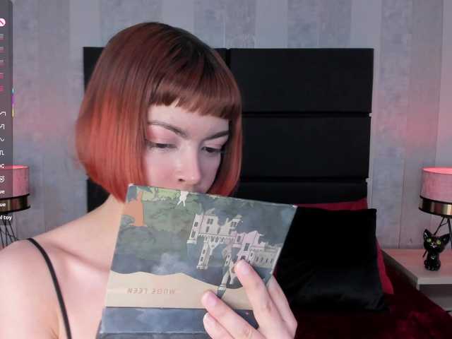 DollyConnor's BongaCams show and profile