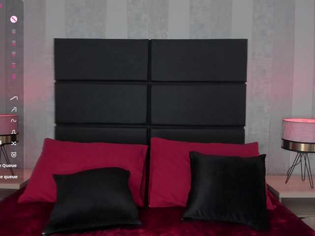 DollyConnor's BongaCams show and profile