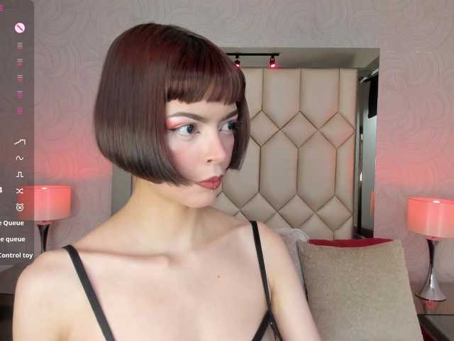 DollyConnor's BongaCams show and profile