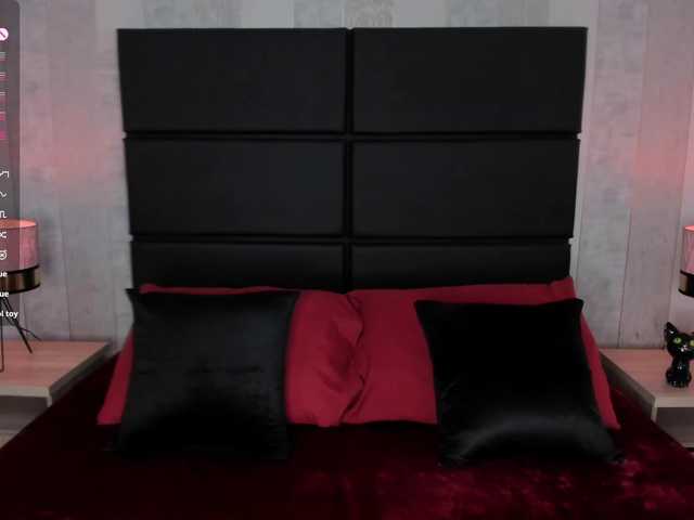 DollyConnor's BongaCams show and profile