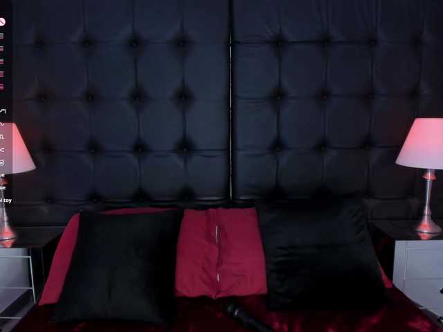 DollyConnor's BongaCams show and profile