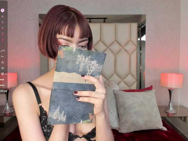 DollyConnor's BongaCams show and profile