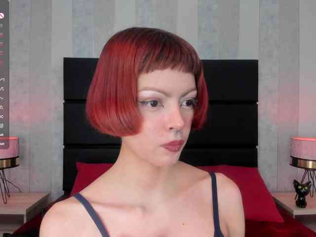 webcam masturbation DollyConnor