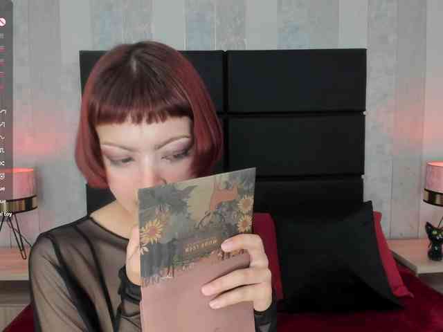 DollyConnor webcam