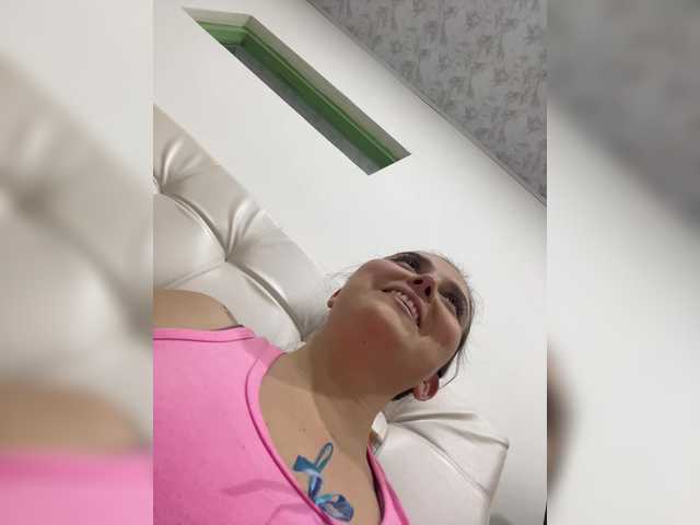 karlacortes1 — Hi, Im karla! A new orgasmic experience is about to begin   PVT ON  CONTROL LOVENSE -20% 200 TKN MAKE ME WET AND HAPPY 111 TKN IG: @imkarlacortes