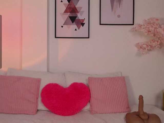 karlacortes1's BongaCams show and profile