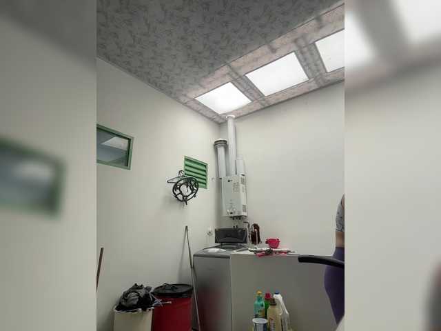 karlacortes, une amatrice française avec qui discuter et avoir du sexe