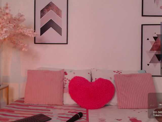 karlacortes1's BongaCams show and profile