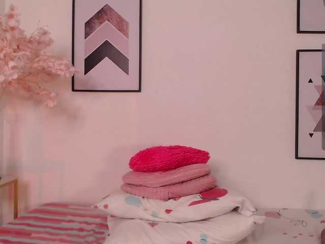 karlacortes1's BongaCams show and profile