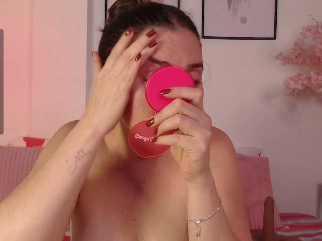 karlacortes1's BongaCams show and profile