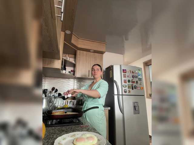 karlacortes1's BongaCams show and profile