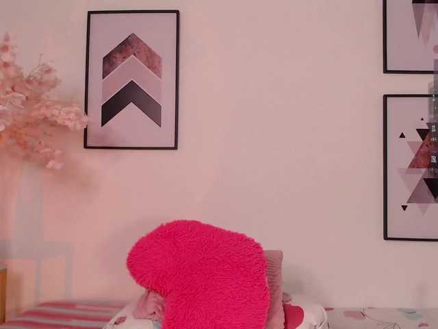 karlacortes1's BongaCams show and profile