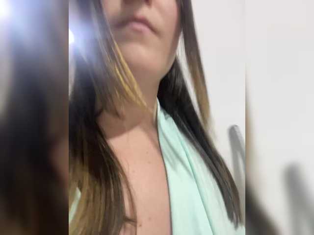 karlacortes1's BongaCams show and profile