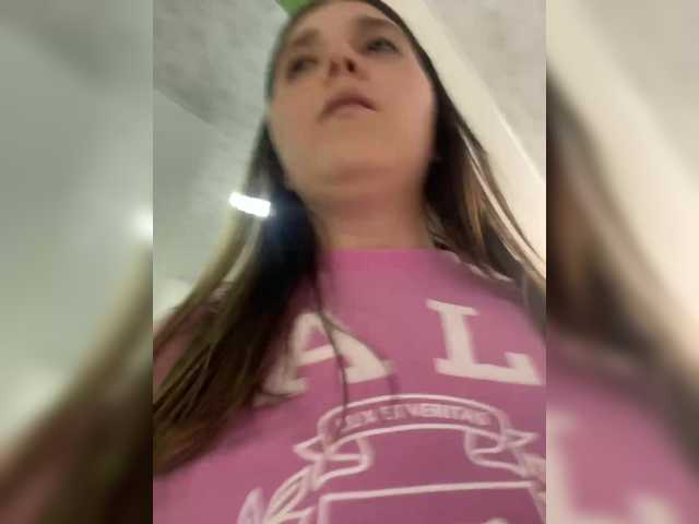 karlacortes1's BongaCams show and profile