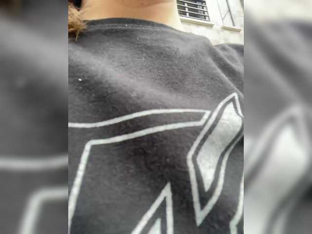 karlacortes1's BongaCams show and profile