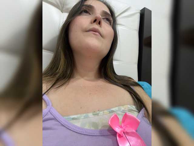 karlacortes1's BongaCams show and profile