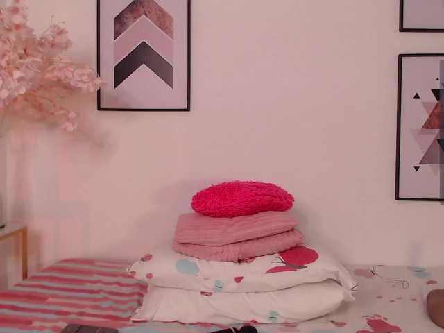 karlacortes1's BongaCams show and profile