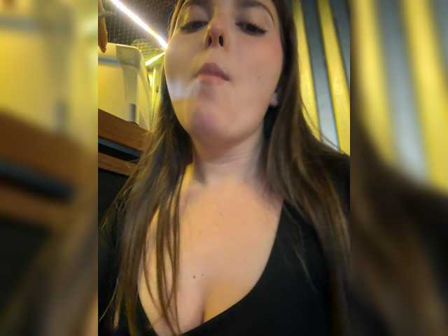 karlacortes1's BongaCams show and profile