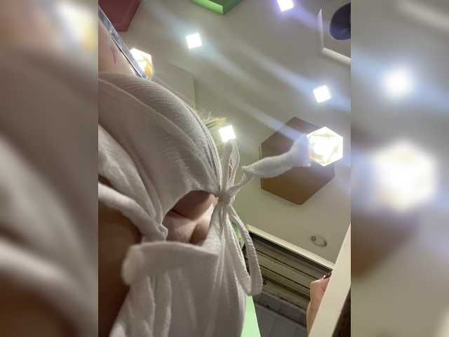 karlacortes1's BongaCams show and profile