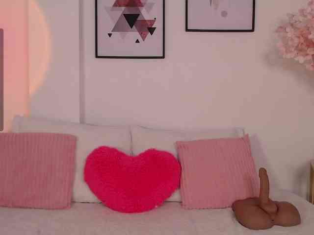 karlacortes1 Live Webcam on BongaCams