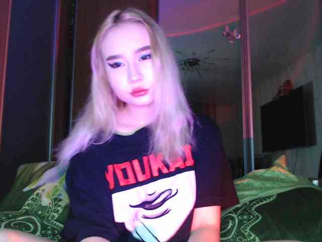 LilCharliey webcam