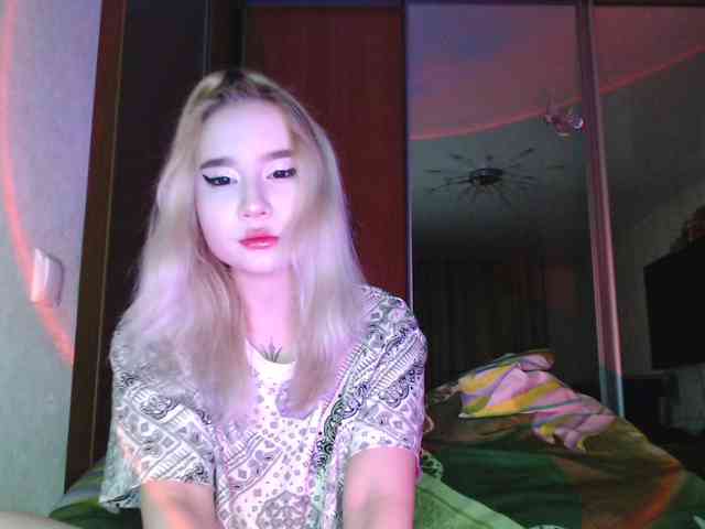 LilCharliey Live Webcam on BongaCams